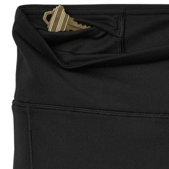 Gap GFast High Rise Blackout Cutout Capris size SP - Picture 6 of 6